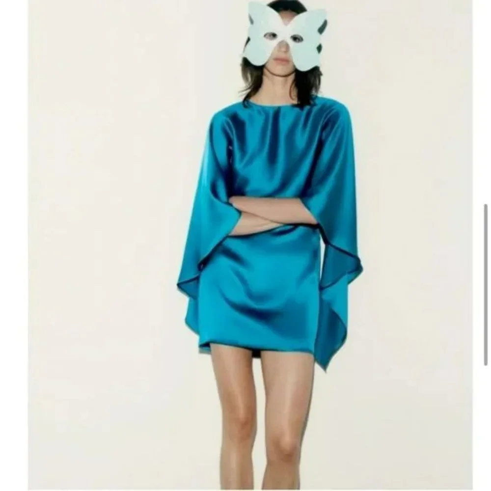 ZARA SATIN EFFECT MINI CAPE DRESS - Picture 5 of 10